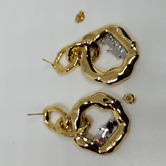 Earrings - Picture 3 of 4